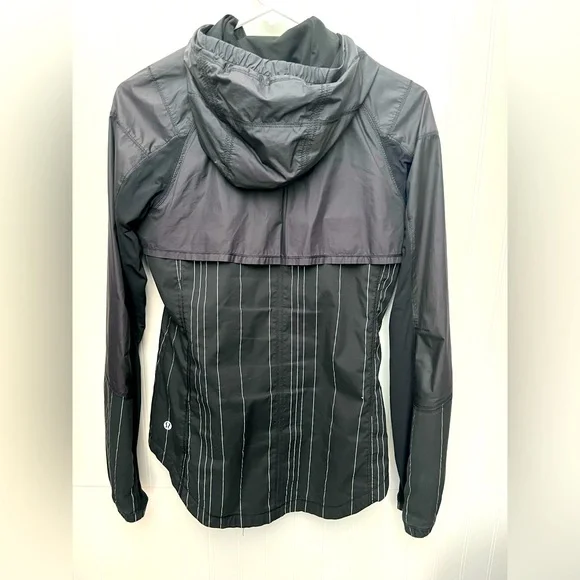 Lululemon Jacket - Picture 3 of 6